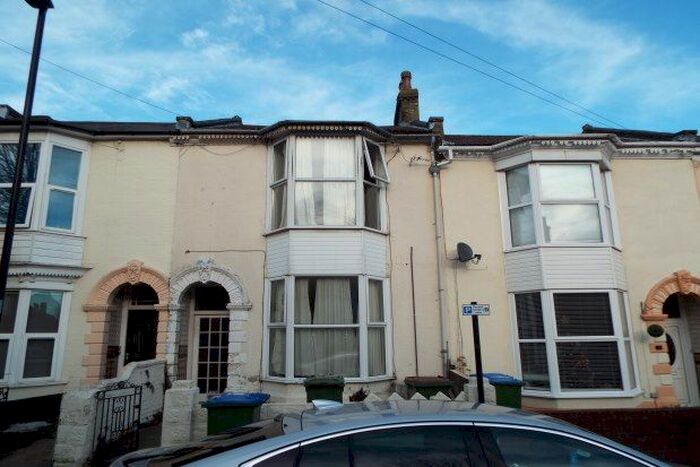 2 Bedroom Flat To Rent In Cranbury Avenue, Southampton, SO14