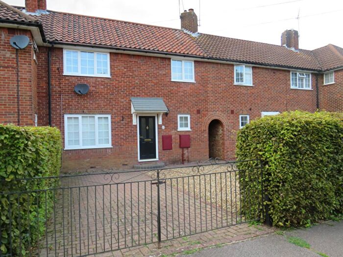 3 Bedroom House To Rent In Salisbury Road, Welwyn Garden City, AL7