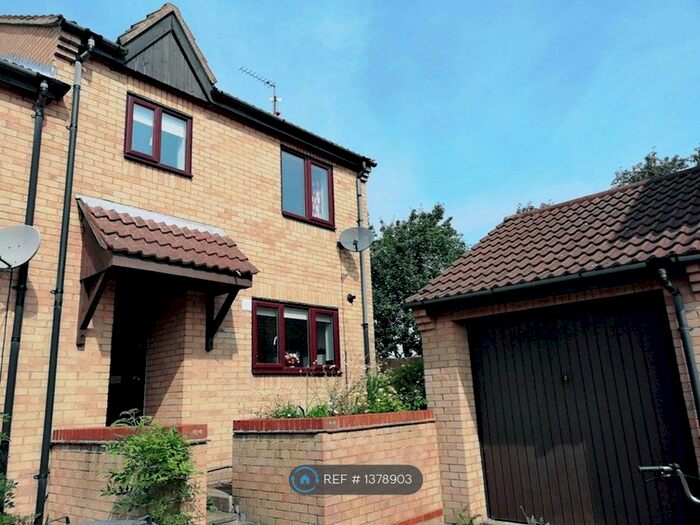 2 Bedroom Semi-Detached House To Rent In Linnet, Orton Wistow, Peterborough, PE2
