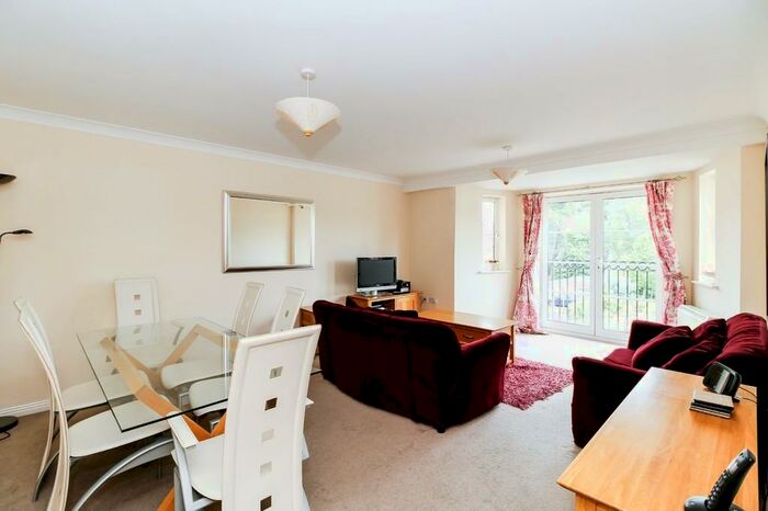 2 Bedroom Apartment To Rent In Rowland Hill Court, OX1