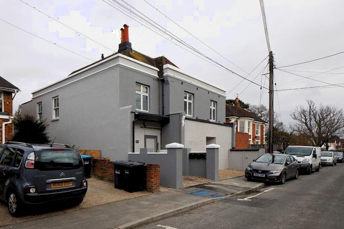 Studio To Rent In Newport Road, Burgess Hill, West Sussex, RH15