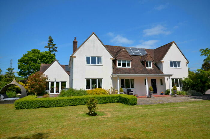 6 Bedroom Detached House For Sale In Stratford Tony Road, Coombe Bissett, Salisbury, Wiltshire, SP5