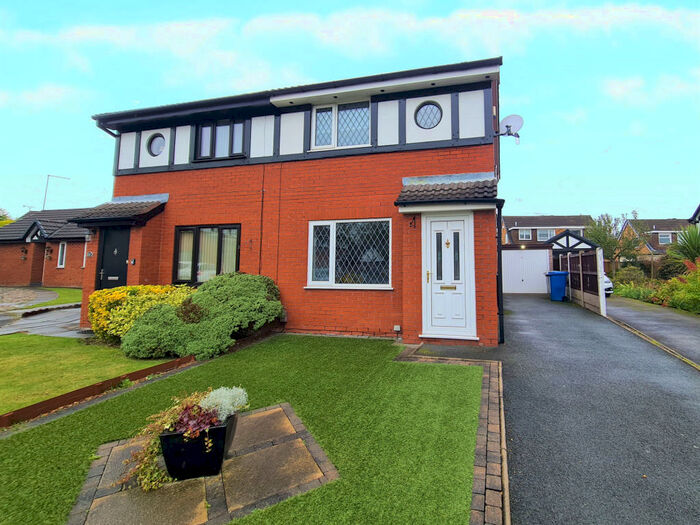 2 Bedroom Semi-Detached House To Rent In Chiltern Meadow, Leyland, PR25