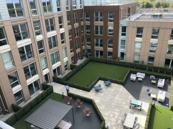 1 Bedroom Flat To Rent In Silbury Boulevard, Milton Keynes, MK9