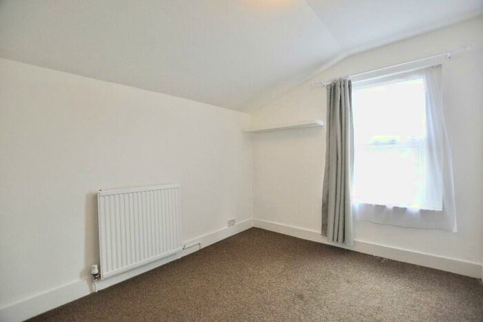 4 Bedroom Terraced House To Rent In Wellington Road, Forest Gate, E7