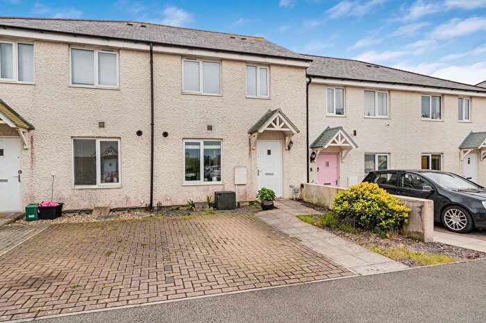 2 Bedroom Terraced House For Sale In Penwethers Crescent, Truro, TR1