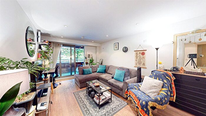 1 Bedroom Flat For Sale In Castlegate, Manchester, M15