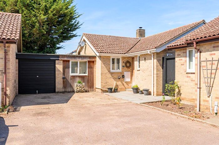 3 Bedroom Detached Bungalow For Sale In Maltings Close, Diss, IP22