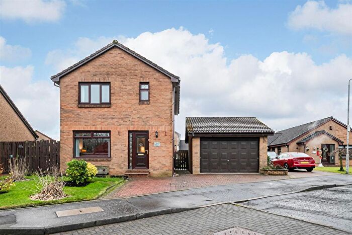 3 Bedroom Flat For Sale In Baldorran Crescent, Glasgow, G68