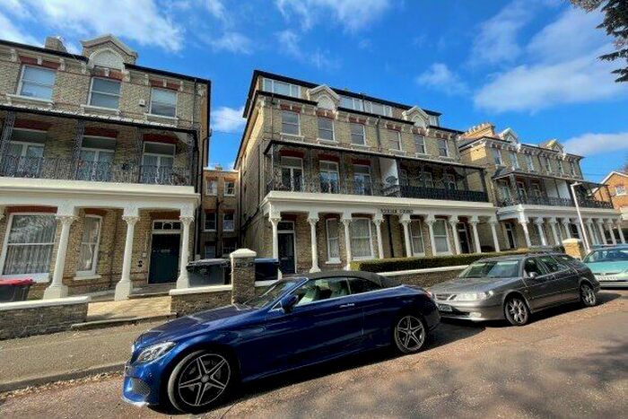 1 Bedroom Flat To Rent In Adrian Court, Westgate-On-Sea, CT8