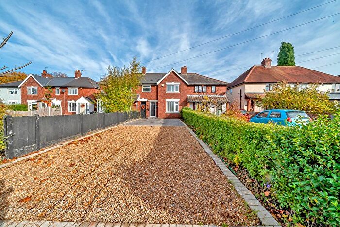 3 Bedroom Terraced House For Sale In Walsall Wood Road, Walsall, WS9
