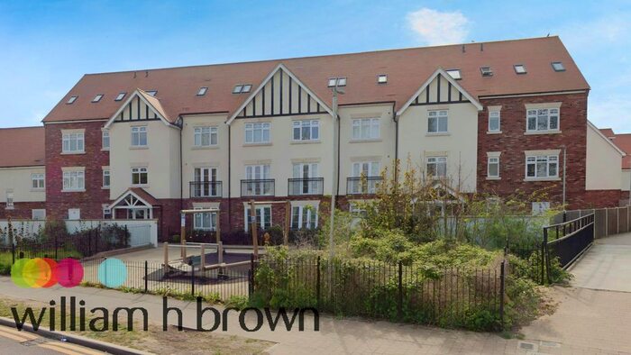 1 Bedroom Flat To Rent In Albany Court, Leigh-On-Sea, SS9