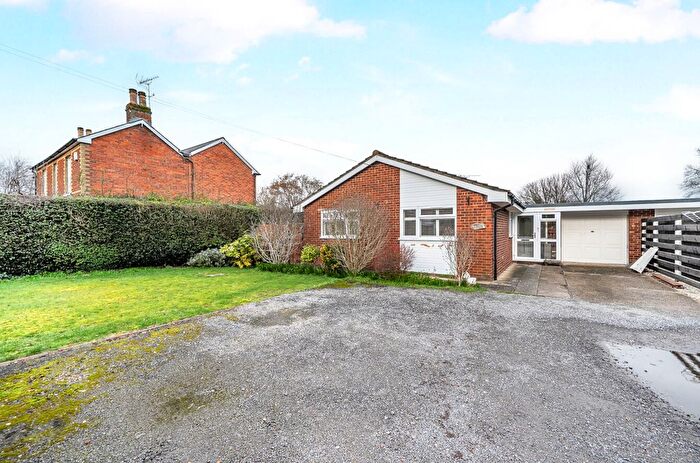 3 Bedroom Bungalow For Sale In Woking, Surrey, GU21