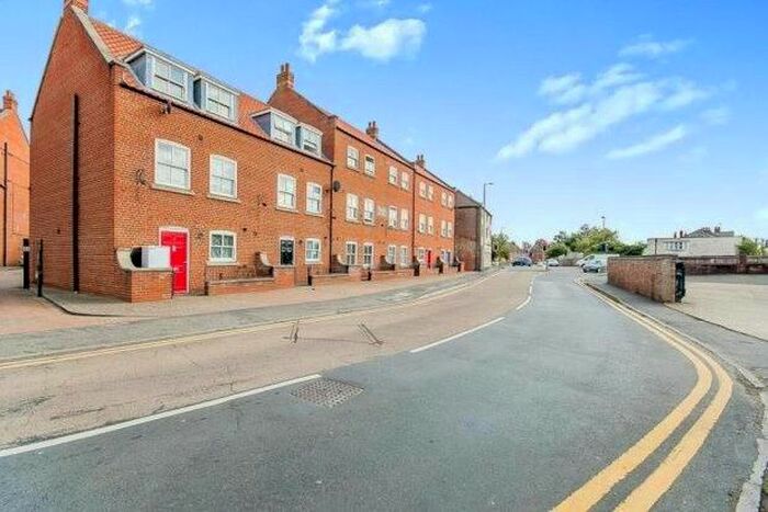 2 Bedroom Flat To Rent In Windmill View Court, Boston, PE21