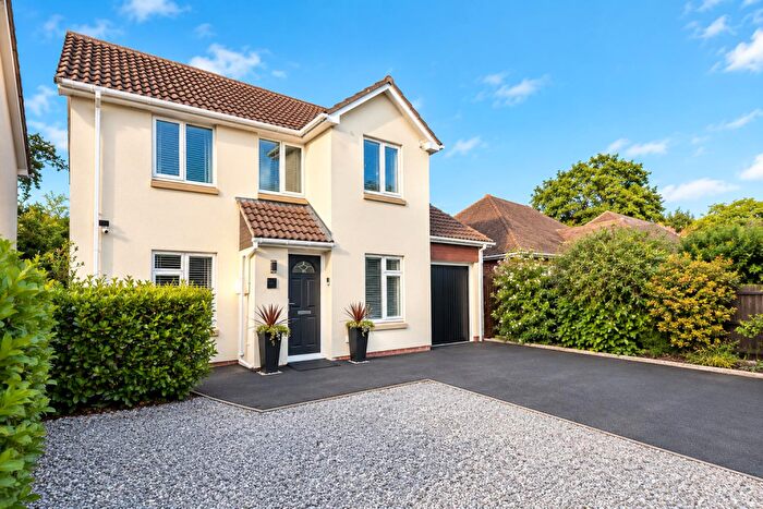 4 Bedroom Detached House For Sale In Spring Road, Sarisbury Green, Southampton, SO31