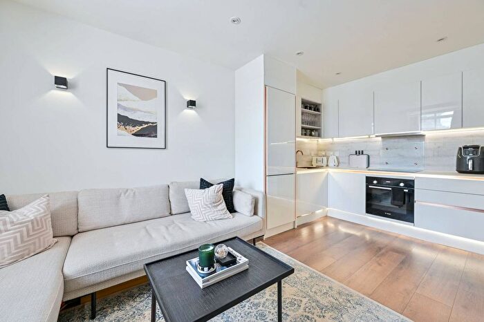 2 Bedroom Flat For Sale In Chicheley Street, South Bank, London, SE1
