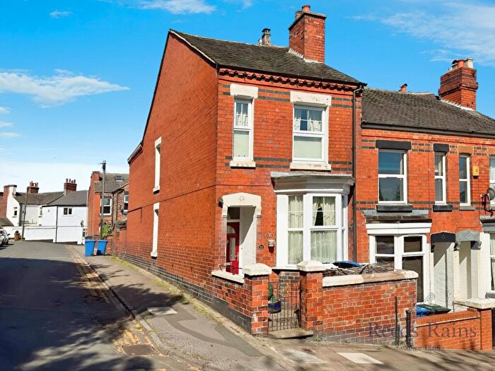 2 Bedroom End Of Terrace House For Sale In Sturgess Street, Stoke-on-Trent, Staffordshire, ST4