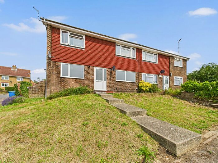 2 Bedroom Flat To Rent In Boughton, Nr Faversham, ME13