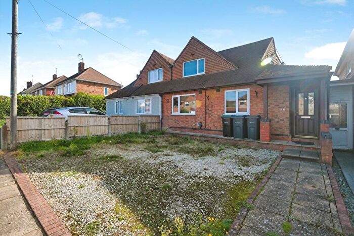 4 Bedroom Bungalow For Sale In Southgate Road, Birmingham, West Midlands, B44