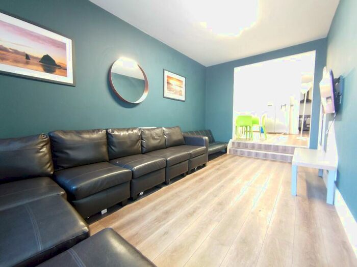 6 Bedroom Terraced House To Rent In Kensington, Liverpool, L7