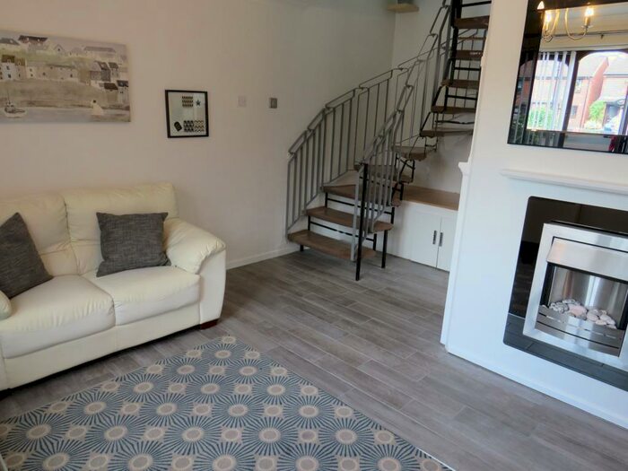 1 Bedroom Terraced House To Rent In William Tarver Close, Warwick, CV34