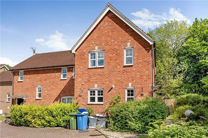 3 Bedroom Semi-Detached House For Sale In Partridge Close, Bracknell, Berkshire, RG12