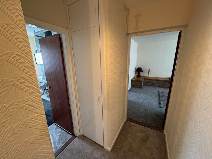 2 Bedroom Flat To Rent In Dundee, DD2