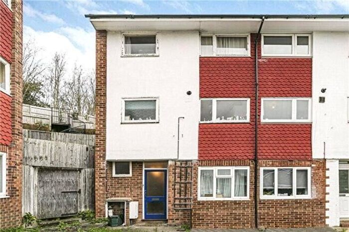 1 Bedroom Property To Rent In Guildford Park Avenue, Guildford, GU2