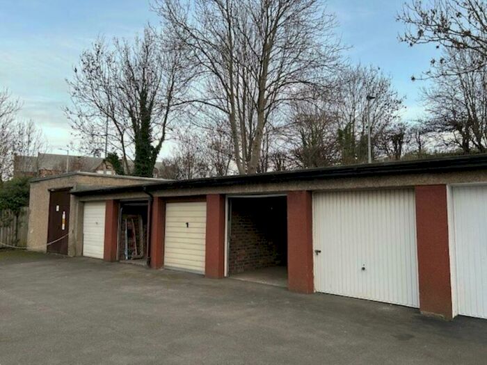 Garage / Parking To Rent In Orchard Brae Gardens, Orchard Brae, Edinburgh, EH4