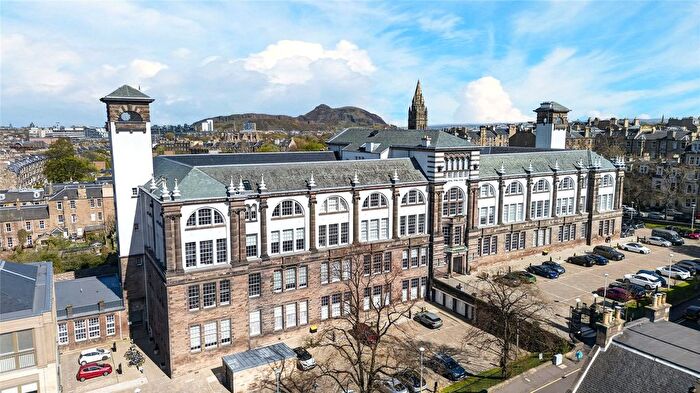 2 Bedroom Flat For Sale In / Viewforth, Bruntsfield, Edinburgh, EH10