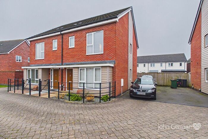 3 Bedroom Semi Detached House For Sale In Appletree Close, Ravenstone, LE67