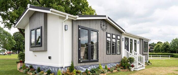 2 Bedroom Park Home For Sale In A Park With Far Reaching Views Over Surrounding Countryside., GU23