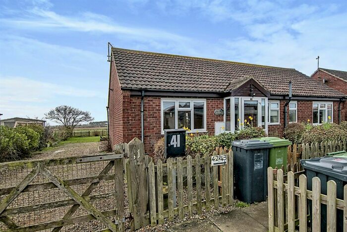 2 Bedroom Detached House For Sale In Coastline Village, Ostend Road, Walcott, Norwich, NR12