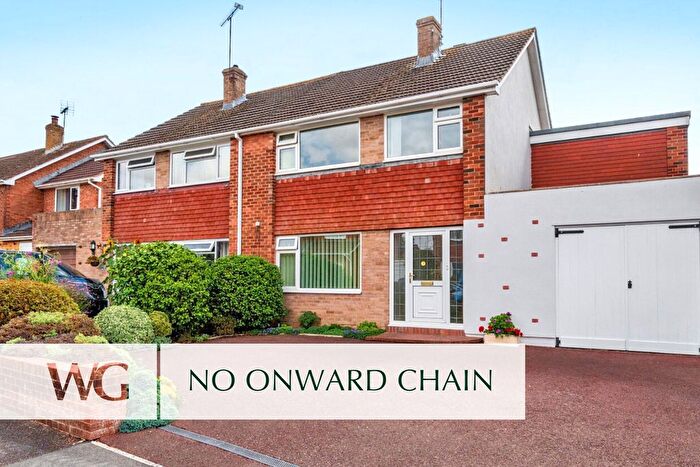 4 Bedroom Semi Detached House For Sale In Countess Wear, Exeter, EX2