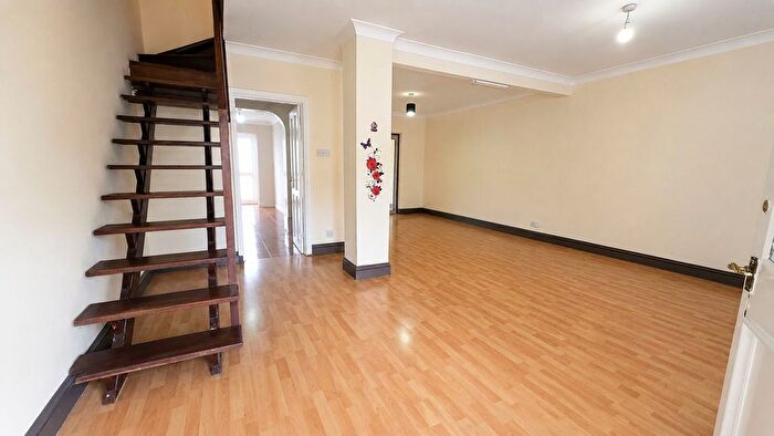 3 Bedroom Terraced House To Rent In Yoxley Drive, Ilford, IG2