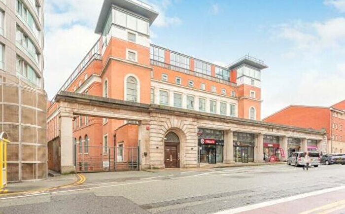 2 Bedroom Apartment To Rent In Hatton Garden, L3