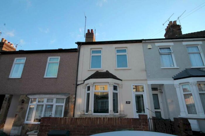 3 Bedroom Terraced House To Rent In Ashburnham Road, Belvedere, DA17