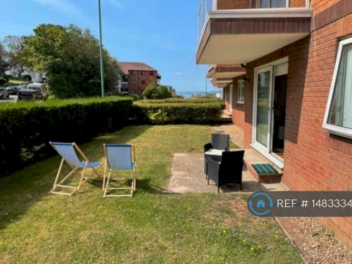2 Bedroom Flat To Rent In Seacroft Court, Boscombe, Bournemouth, BH5