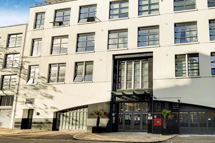 2 Bedroom Apartment To Rent In Carlow Street, London, NW1