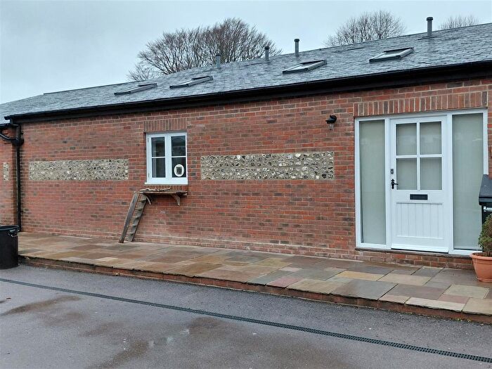 1 Bedroom Terraced Bungalow To Rent In The Old Yard, Muston Manor Farm, Piddlehinton, DT2