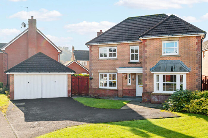 4 Bedroom Detached House For Sale In Deaconsbank Avenue, Deaconsbank, G46