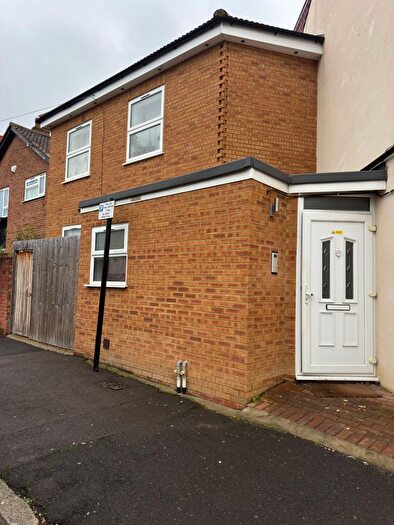 2 Bedroom Flat To Rent In White Horse Road, London, E6