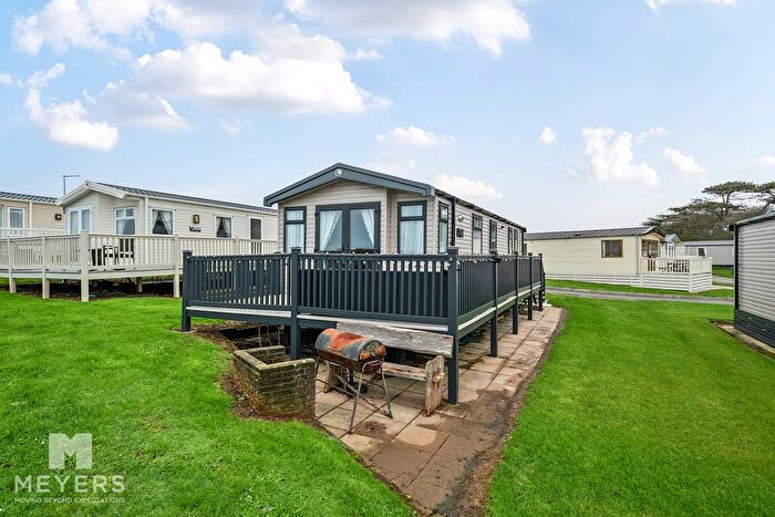 2 Bedroom Detached Bungalow For Sale In Durdle Door Holiday Park, West Lulworth, BH20