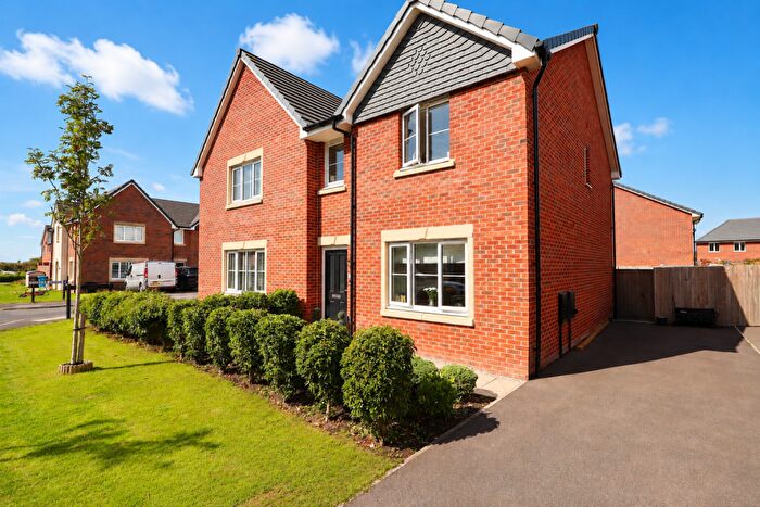 3 Bedroom Semi-Detached House For Sale In Chancel Drive, Lancashire, PR4