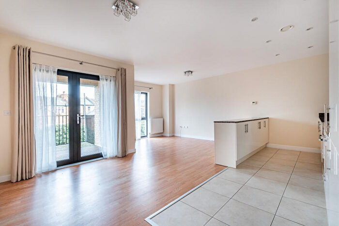 2 Bedroom Flat For Sale In Newman Close, London, NW10