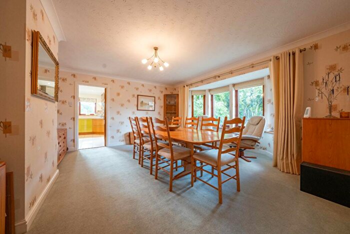 4 Bedroom Bungalow For Sale In The Narth, Monmouth, NP25