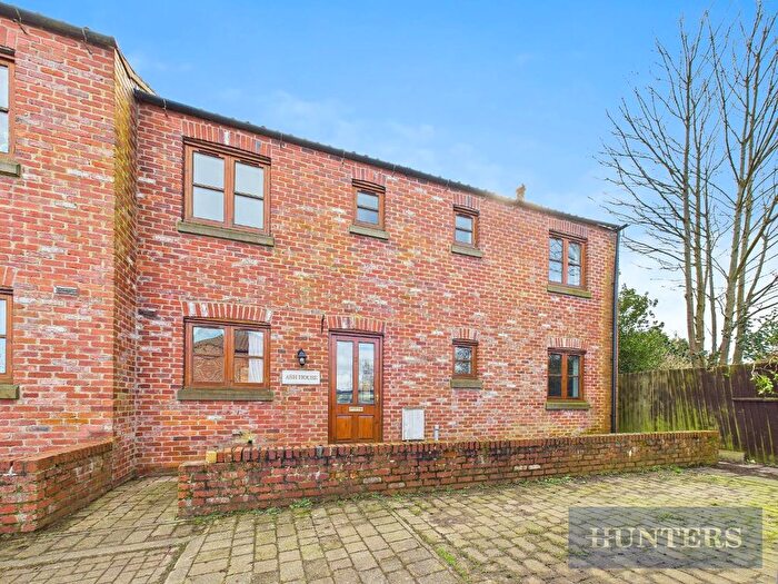 4 Bedroom End Of Terrace House For Sale In Stack Yard Lane, Staxton, Scarborough, YO12