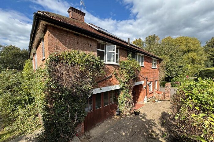 4 Bedroom Detached House For Sale In Witley, Godalming, GU8