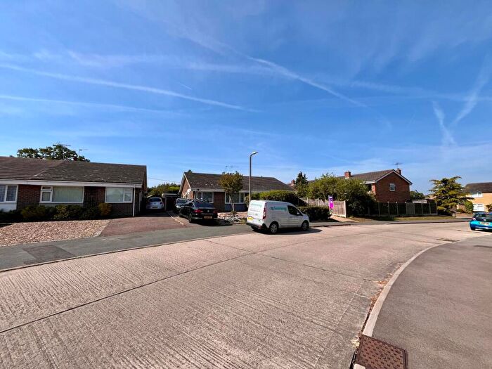 2 Bedroom Bungalow To Rent In Claremont Road, Wivenhoe, CO7