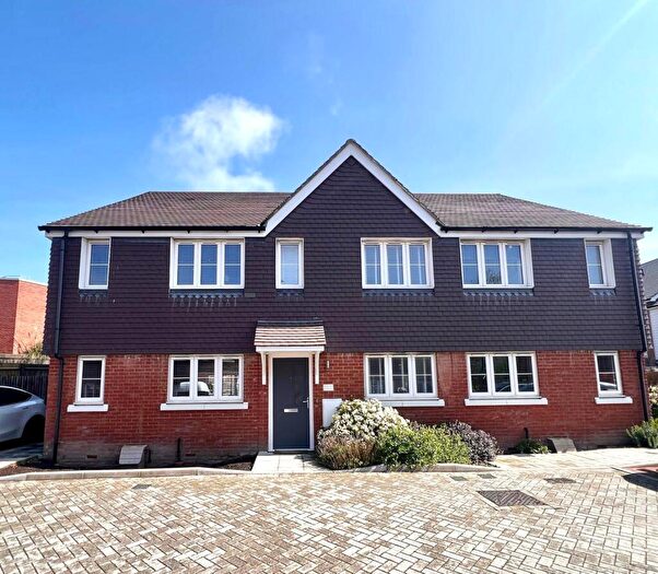 3 Bedroom Terraced House For Sale In Avebury Mews, Eastbourne, BN23